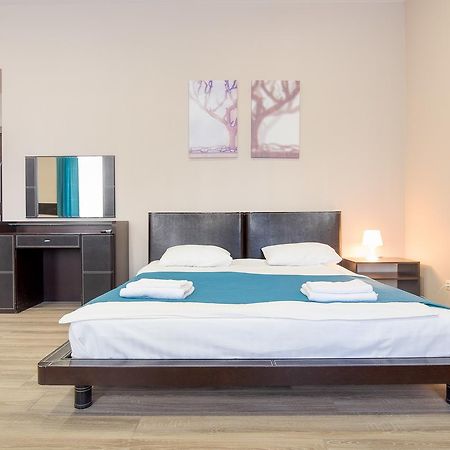 Hotel Gostinyj Dom Харков Екстериор снимка