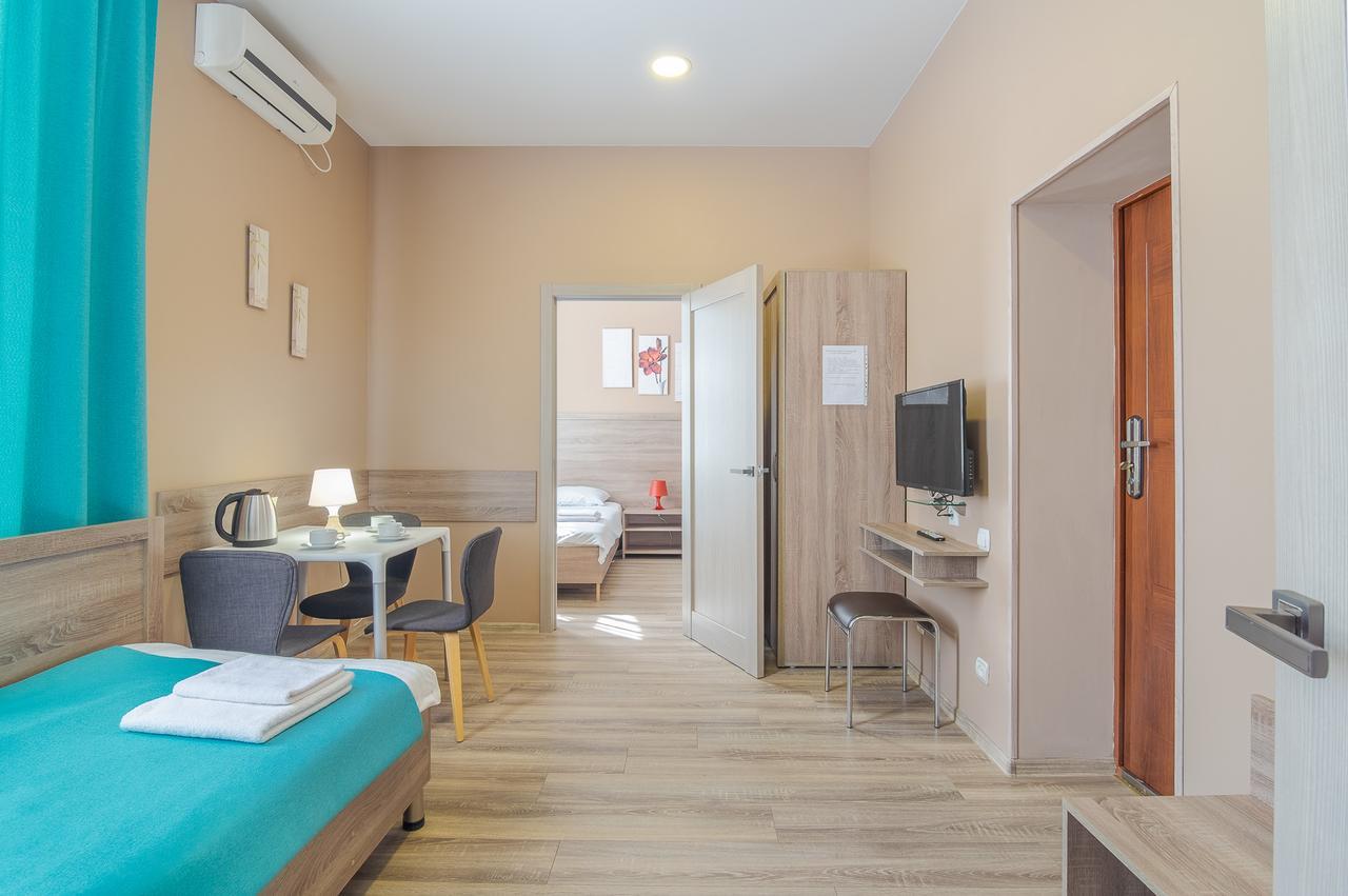 Hotel Gostinyj Dom Харков Екстериор снимка