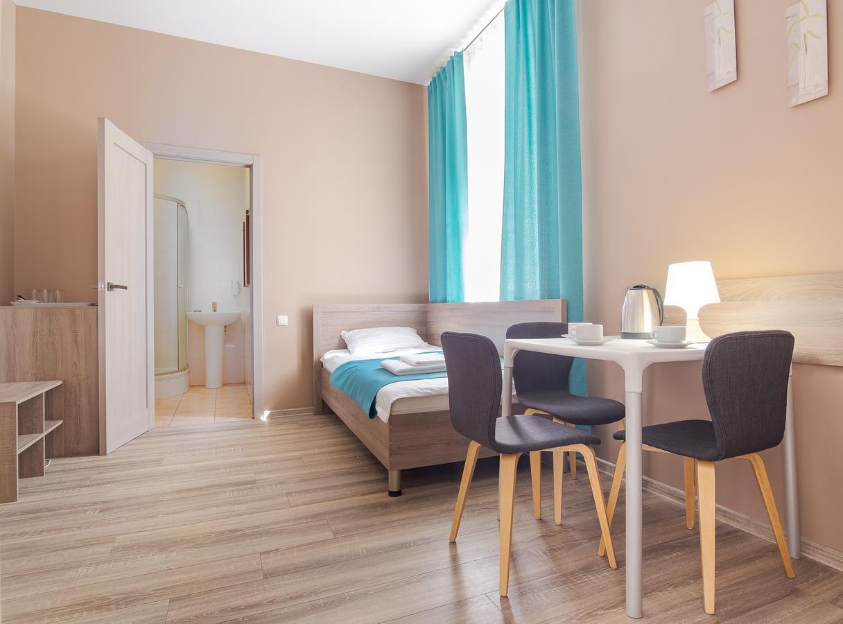 Hotel Gostinyj Dom Харков Екстериор снимка